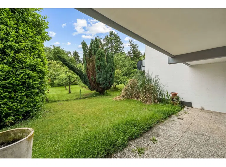 Terrasse und Garten
