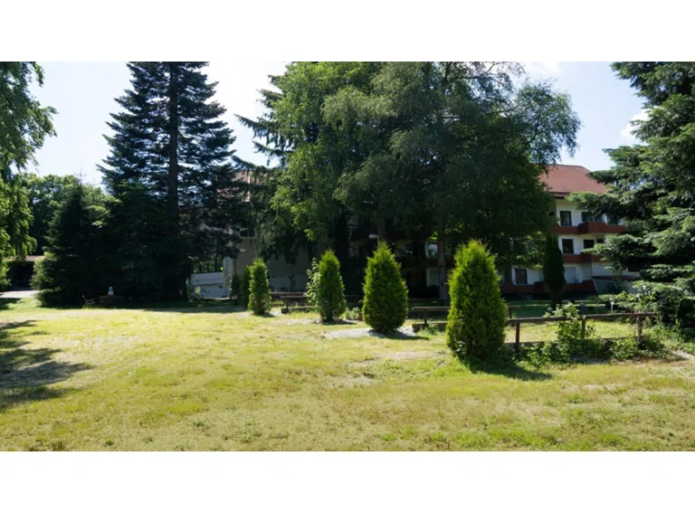 Außenanlage (2)