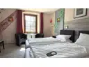 Doppelzimmer (4)
