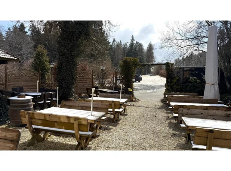 Biergarten (2)