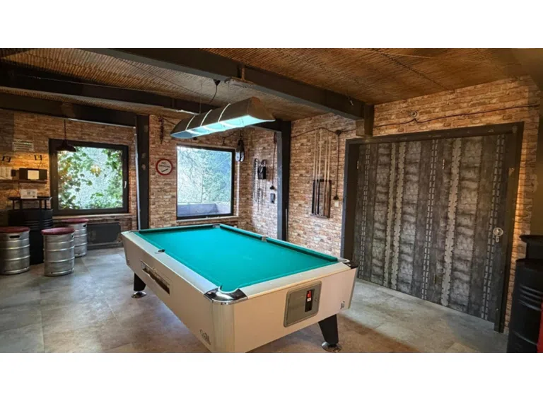 Billiard