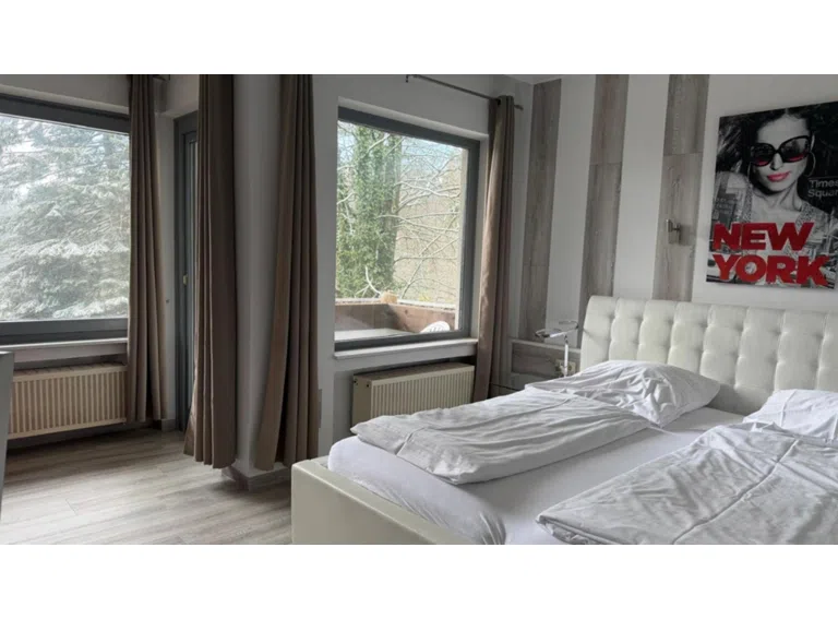 Doppelzimmer (2)