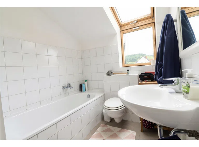 Anbau - OG - Badezimmer