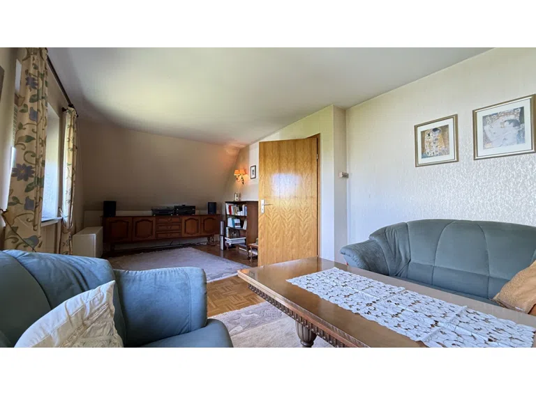Wohnzimmer DG