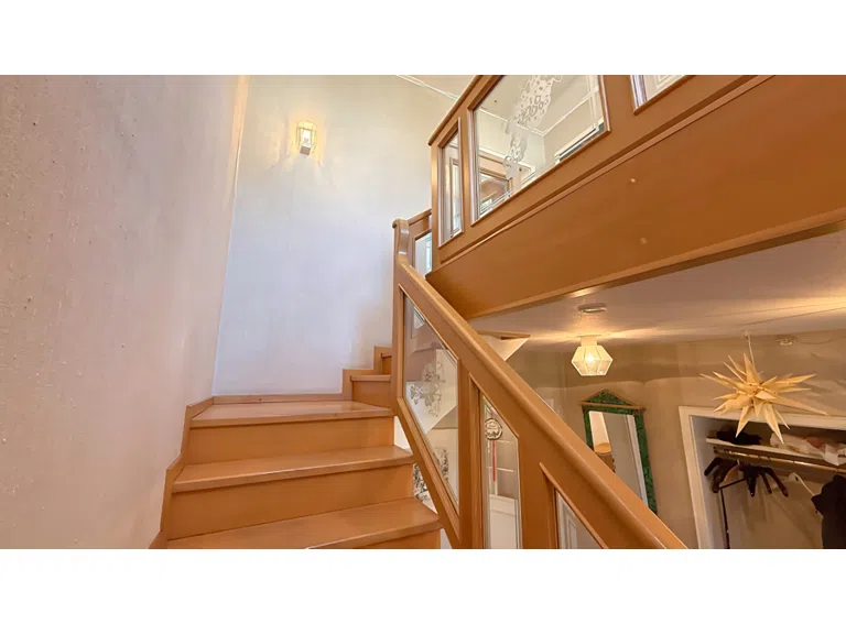 Treppe in das Dachgeschoss