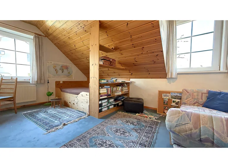 Schlafzimmer 4