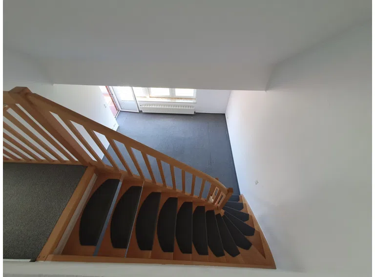 Treppe zur Empore
