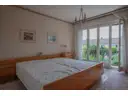 Blick ins Schlafzimmer OG