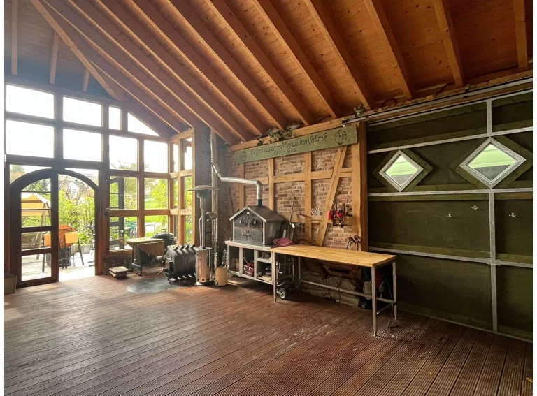 Garage / Werkstatt / Partyraum