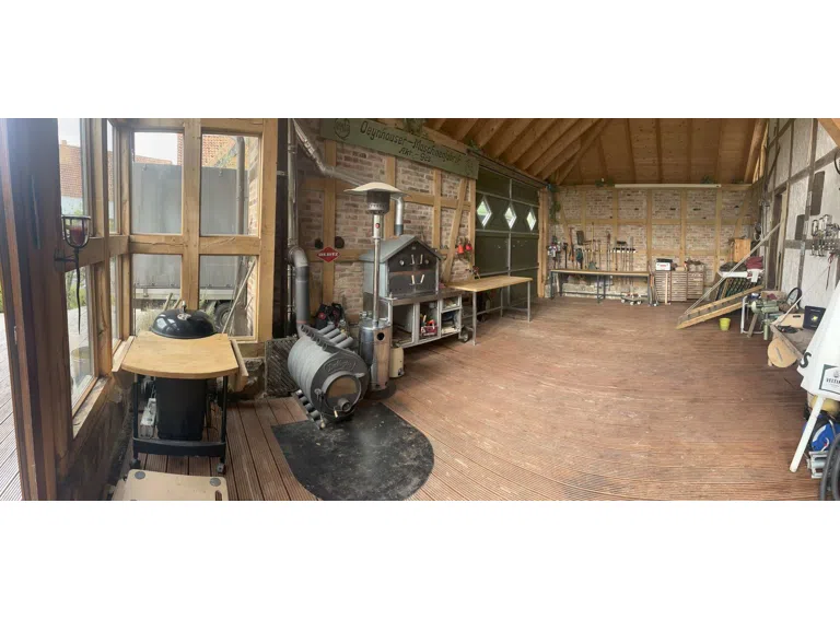 Teilansicht Garage / Werkstatt / Partyraum