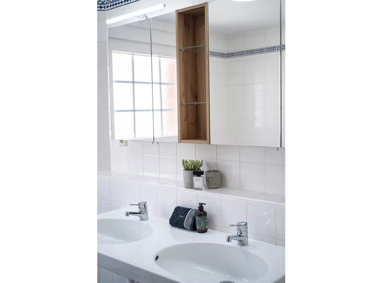Badezimmer Ansicht 3