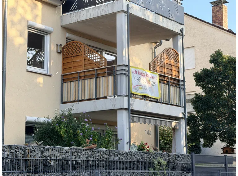Hausansicht - Balkon