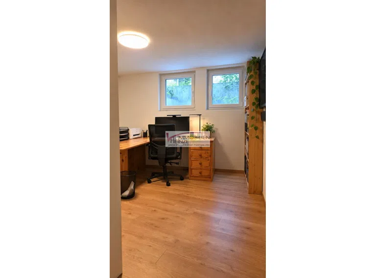 Büro 2