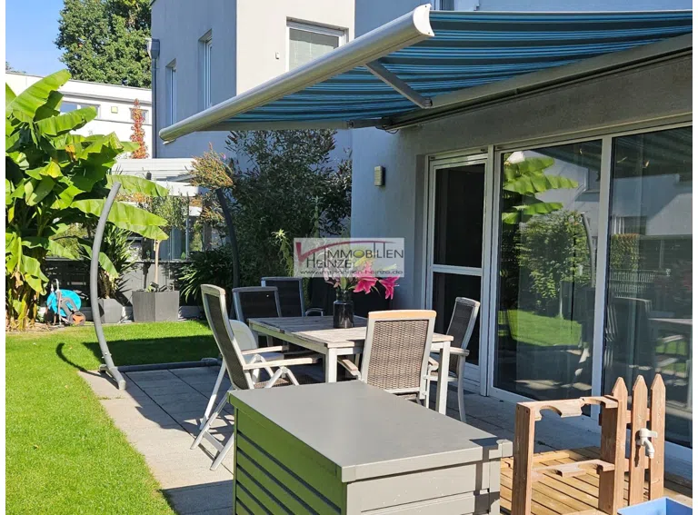 Süd-West Terrasse