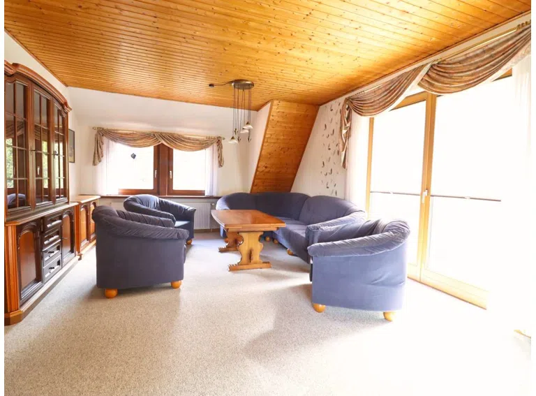 Wohnzimmer OG B1
