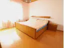 Schlafzimmer EG B1