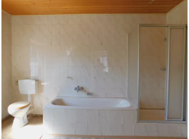 SB14 Badezimmer