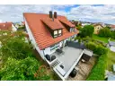 Blick auf die Terrasse / Gartenseite
