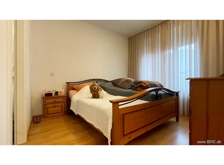 1. Schlafzimmer