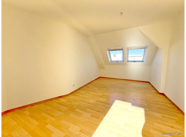 Zimmer zum Innenhof