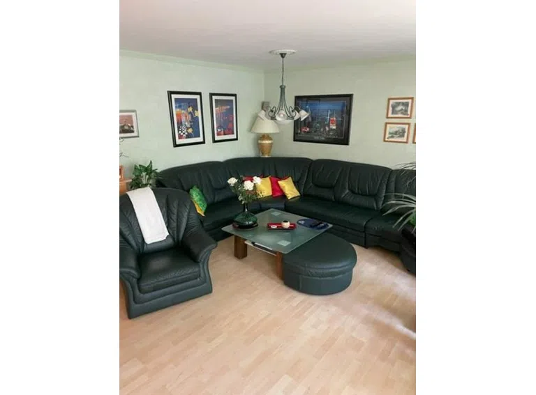 Wohn-Schlafzimmer 2