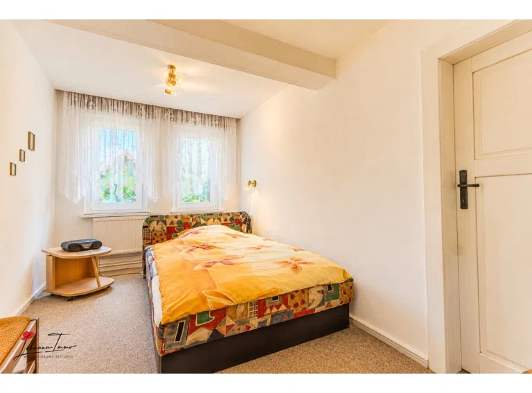 Schlafzimmer (OG)