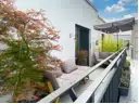 Terrace courtyard side