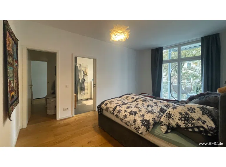 Schlafzimmer 2