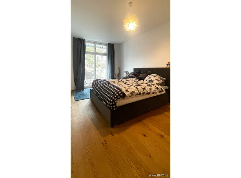 Schlafzimmer 2