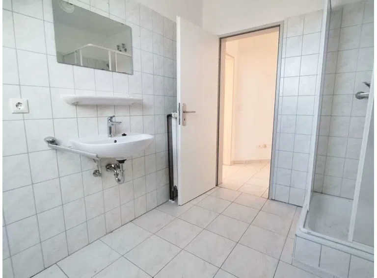 Badezimmer 2