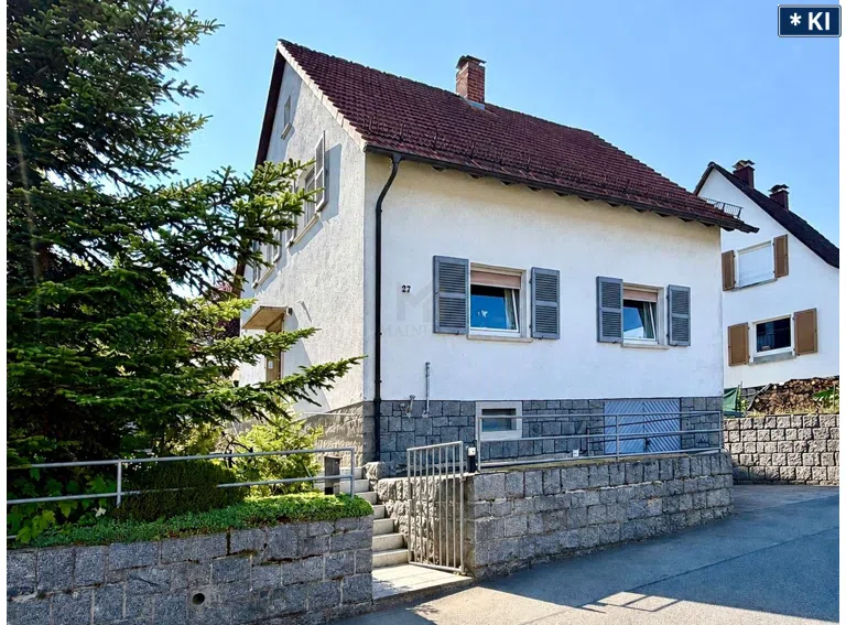 Straßenansicht