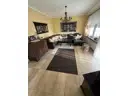 28 Wohnzimmer