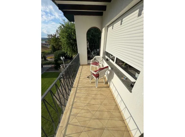 17 Balkon Rückseite