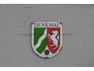 Bild von Zentral gelegen mit vielen Möglichkeiten Titelbild für Diese Immobilie bietet Ihnen auf einer Wohnfläche von 215 m²