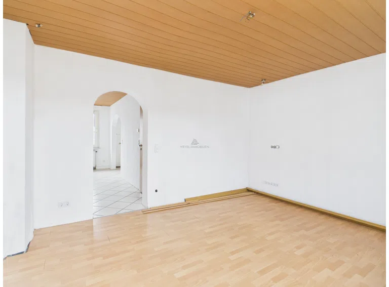 Wohnzimmer- Weyel Immobilien