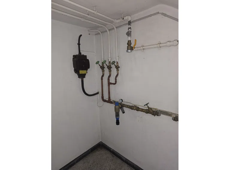 Hausanschluss Strom und Gas
