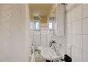 Haus 43 - 2. OG Tageslicht Wannenbad rechts