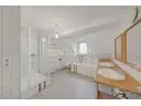 Haus 43 - DG Hauptbadezimmer
