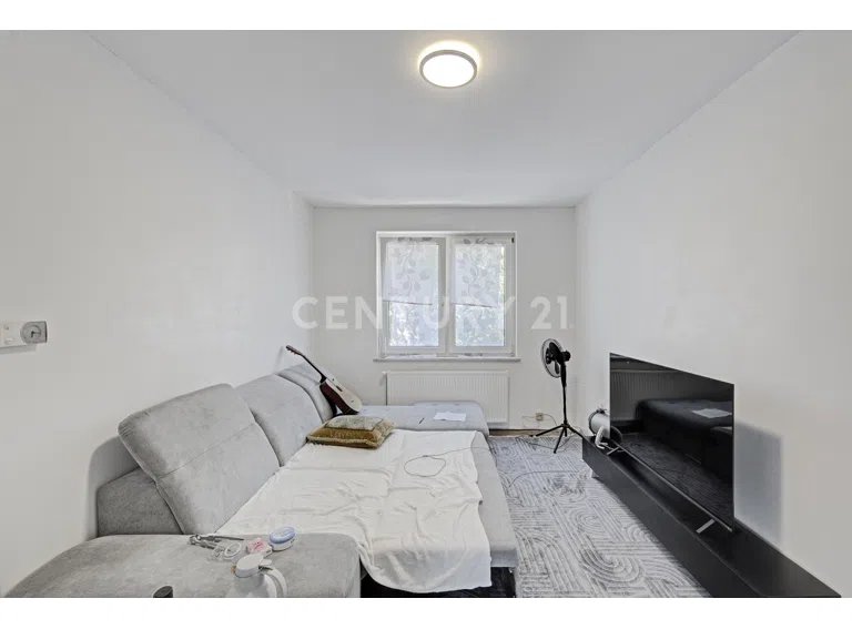Haus 43 - 2. OG Wohnzimmer rechts