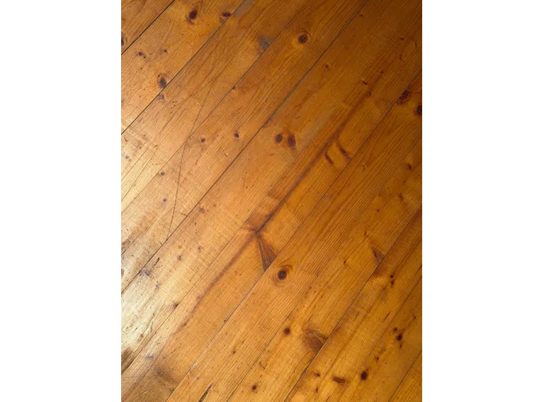 Holzdielen