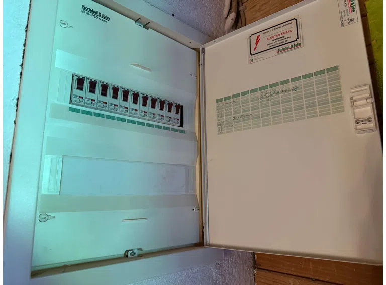 Elektrik