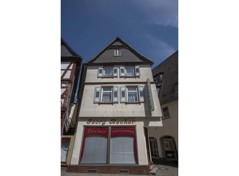 Straßenansicht