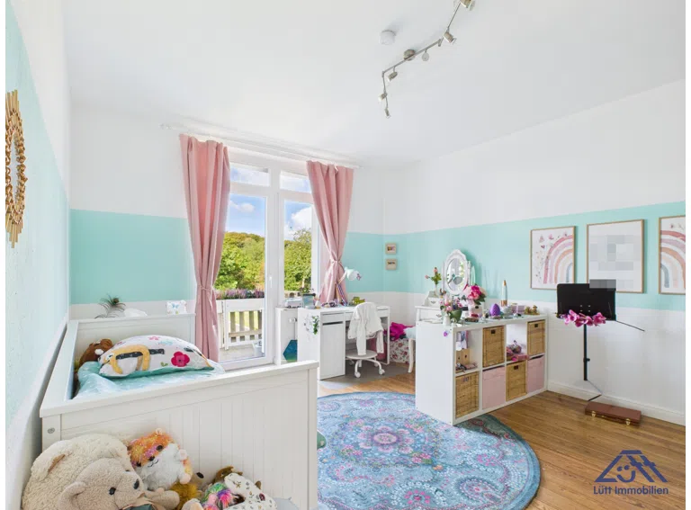 Kinderzimmer 1 - Lütt Immobilien - Bönebüttel.jpg