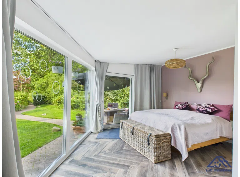 Schlafzimmer - Lütt Immobilien - Bönebüttel.jpg