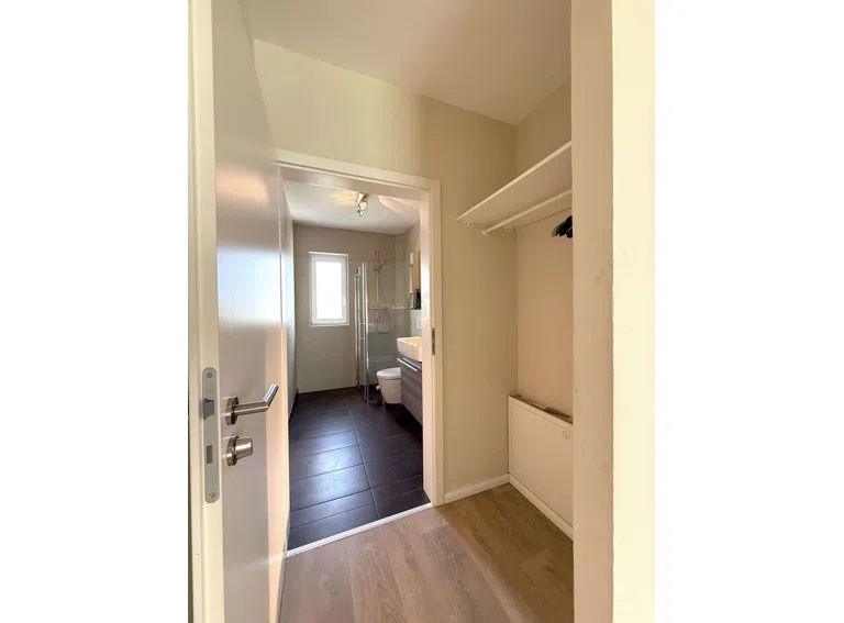 Garderobe - Einheit 1