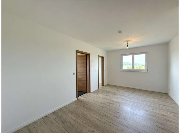 Büro - Einheit 2