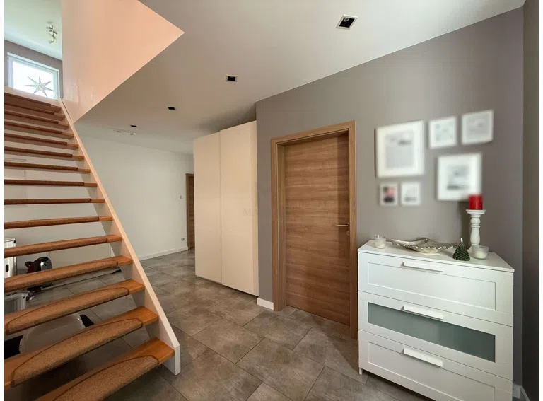 Eingang - Eigentümerwohnung