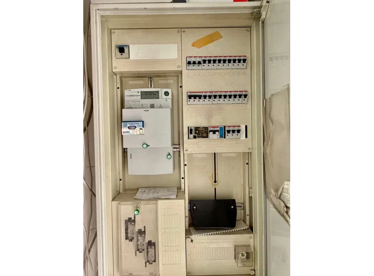 Elektroinstallation / Verteiler