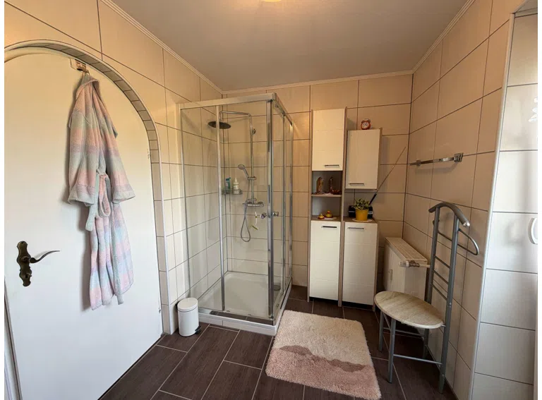 Badezimmer EG