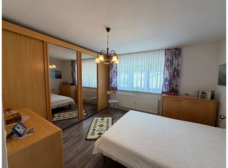 Schlafzimmer EG